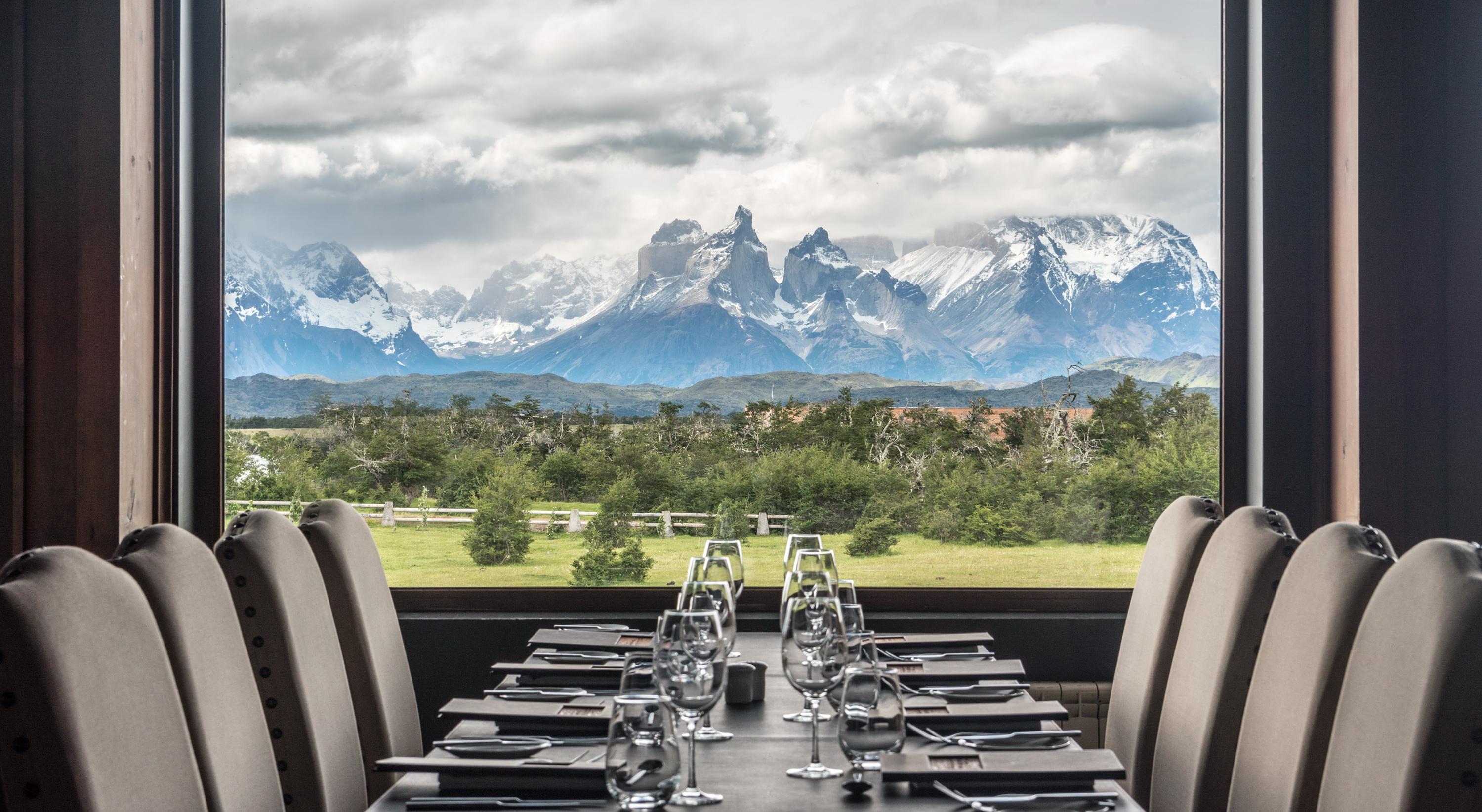 Rio Serrano Hotel And Spa Torres del Paine National Park ภายนอก รูปภาพ