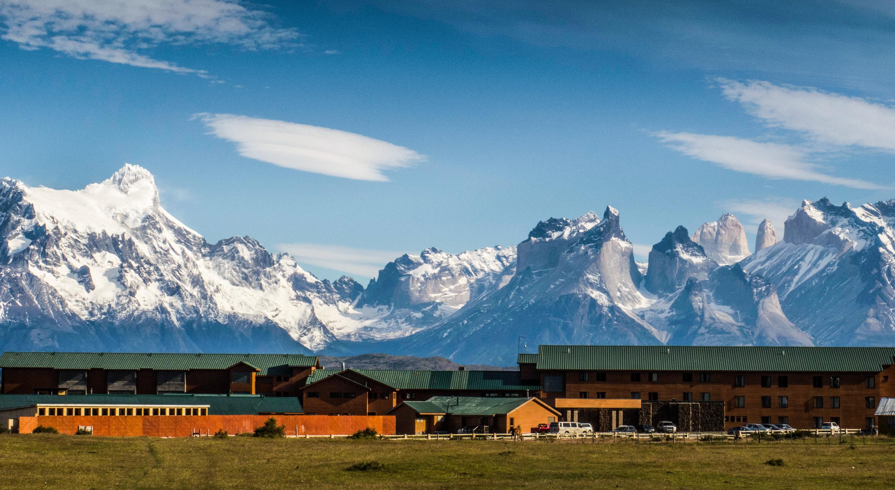 Rio Serrano Hotel And Spa Torres del Paine National Park ภายนอก รูปภาพ