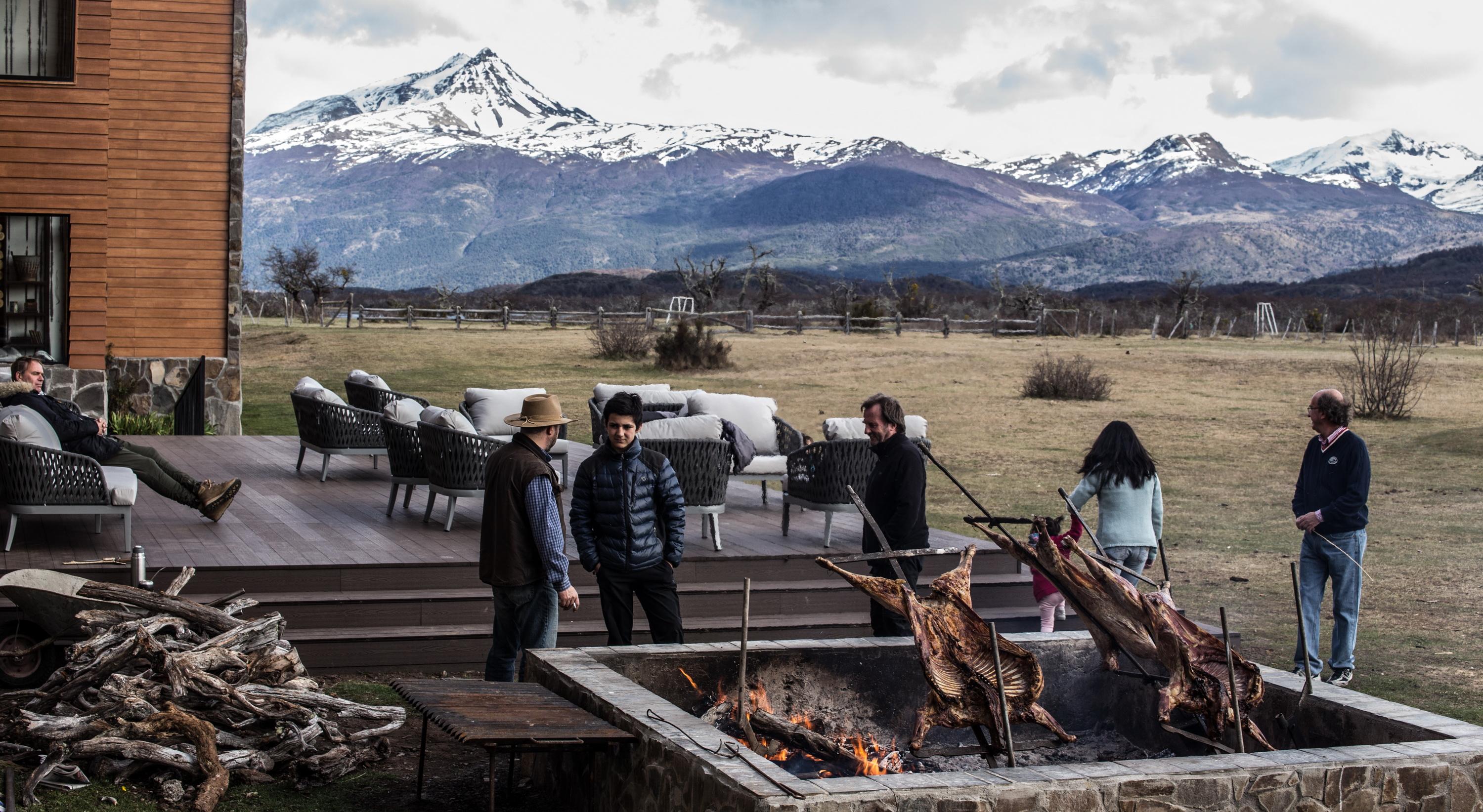 Rio Serrano Hotel And Spa Torres del Paine National Park ภายนอก รูปภาพ